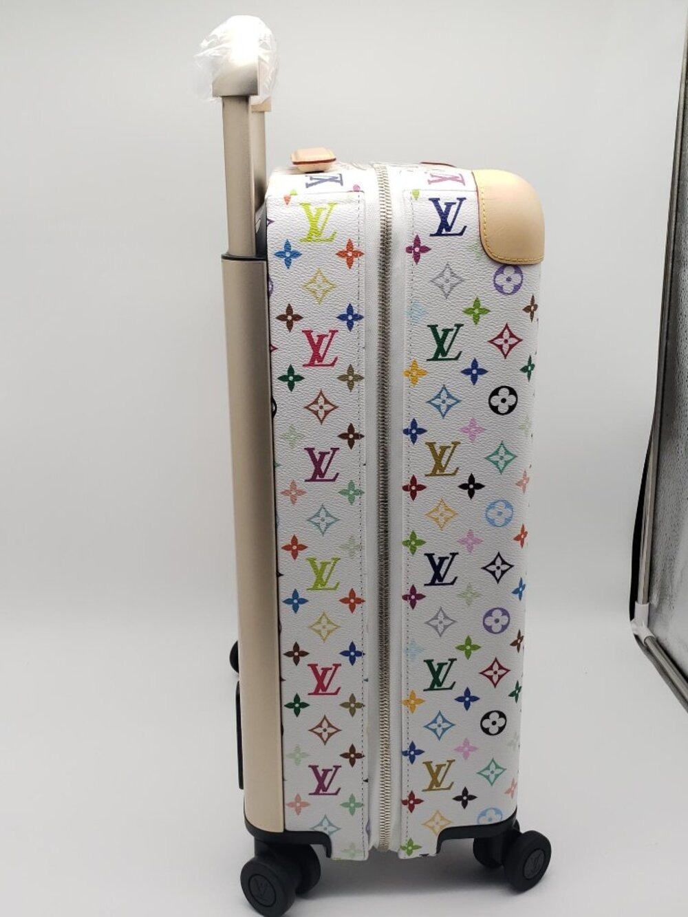 Authentic Louis Vuitton White Multicolor Spinner Carry-On Horizon 55 Murakami - Picture 7 of 16